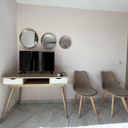 Freesia Grand Sea View Residence Svoronata Exterior foto