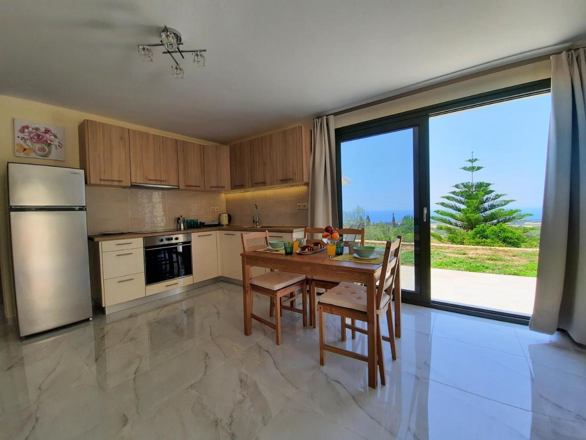 Freesia Grand Sea View Residence Svoronata Exterior foto
