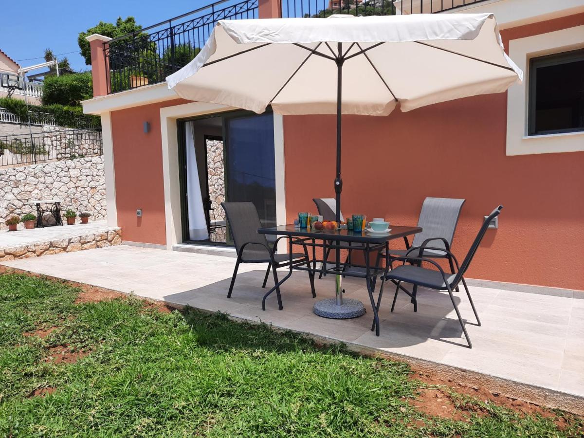 Freesia Grand Sea View Residence Svoronata Exterior foto
