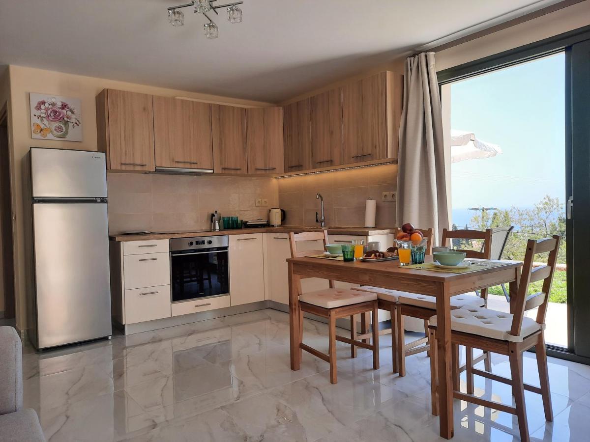 Freesia Grand Sea View Residence Svoronata Exterior foto