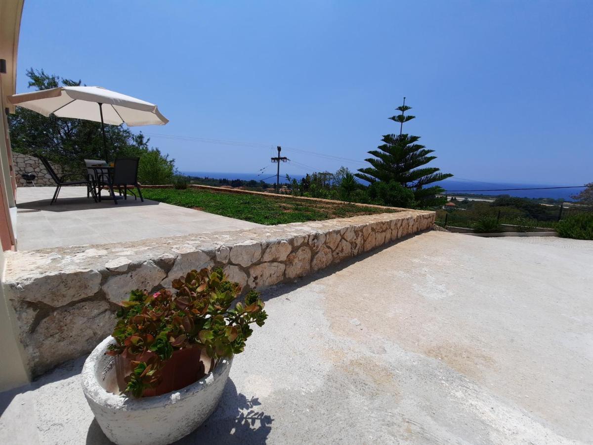 Freesia Grand Sea View Residence Svoronata Exterior foto