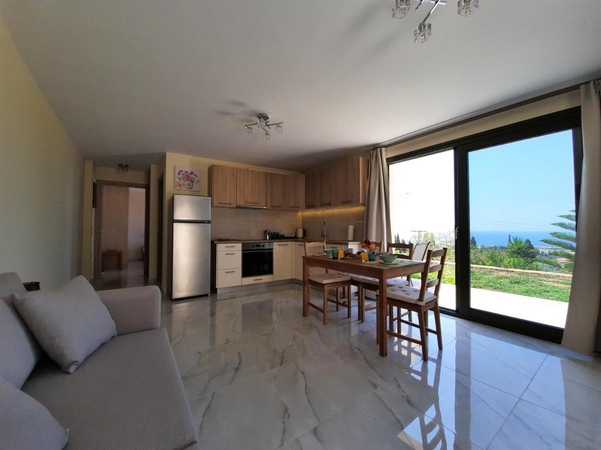 Freesia Grand Sea View Residence Svoronata Exterior foto