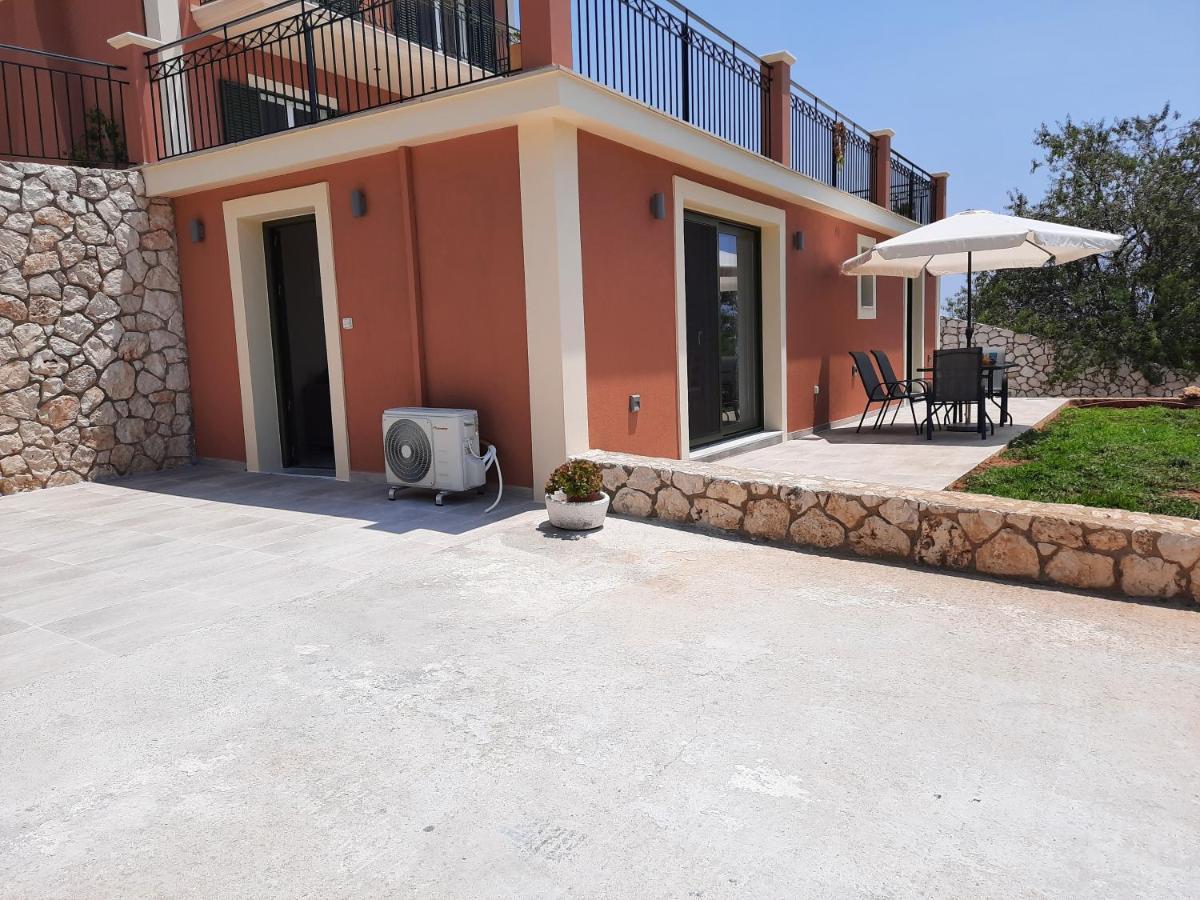 Freesia Grand Sea View Residence Svoronata Exterior foto